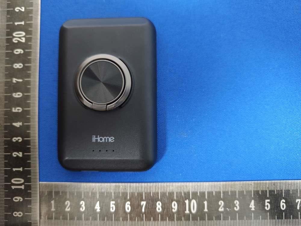 Wireless charge of the mobile power supply - FCC ID 2BPD4-0005 - Shenzhen GPO Tech CO., LTD (2)