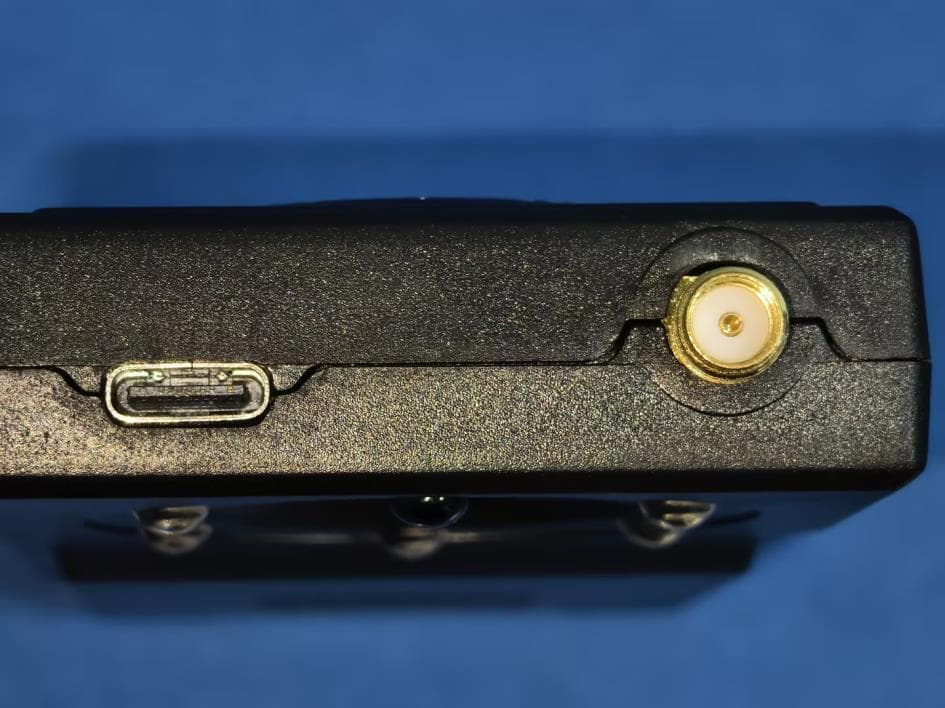 Portable anti-theft detector - FCC ID 2BPGI-F18 - Shenzhen Yilichuang Electronics Co., LTD