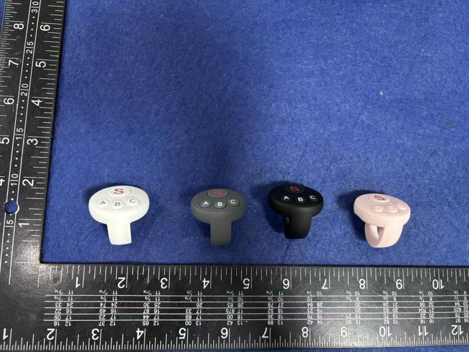 Bluetooth remote control - FCC ID 2BPMD-D11 - Shenzhen Dequn Quick Circuit Co., Ltd (3)