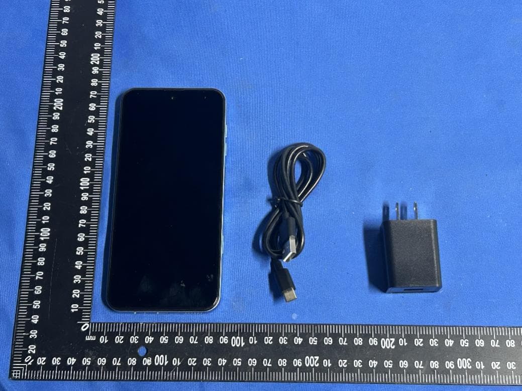 HTC Smartphone - FCC ID 2BPQF-WILDFIREW7 - Shenzhen Brands World Technology Co., Ltd. (2)