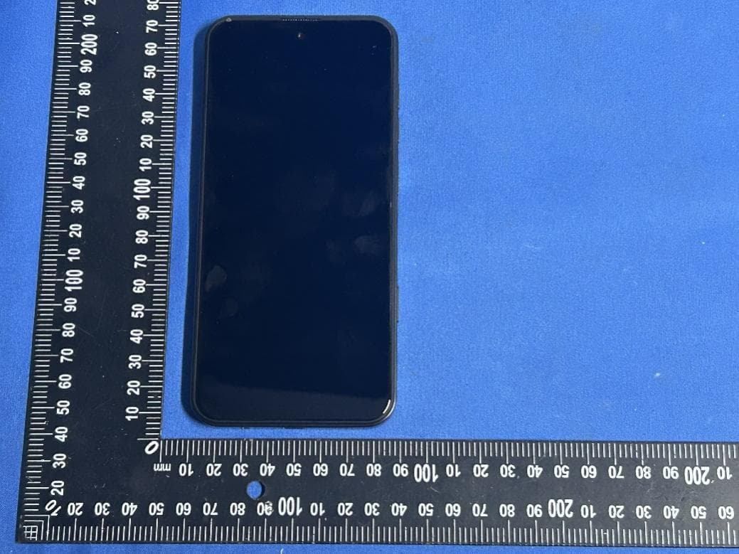 HTC Smartphone - FCC ID 2BPQF-WILDFIREW7 - Shenzhen Brands World Technology Co., Ltd. (4)