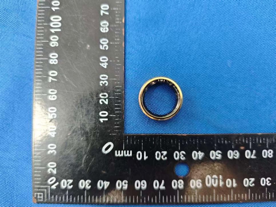 Smart ring - FCC ID 2BPRT-HR05 - Shenzhen liangjian technology co., ltd (3)