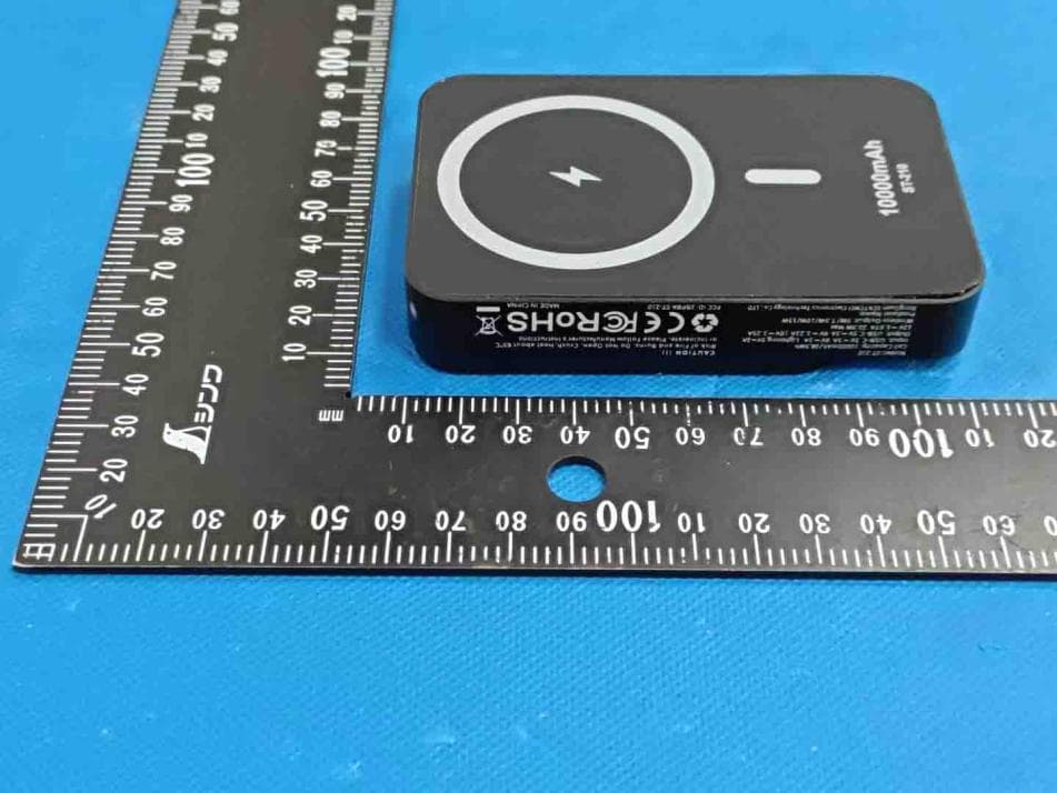 Power Bank - FCC ID 2BPRX-ST-210 - DongGuan SENTEMEI Electronics Technology Co., LTD (4)
