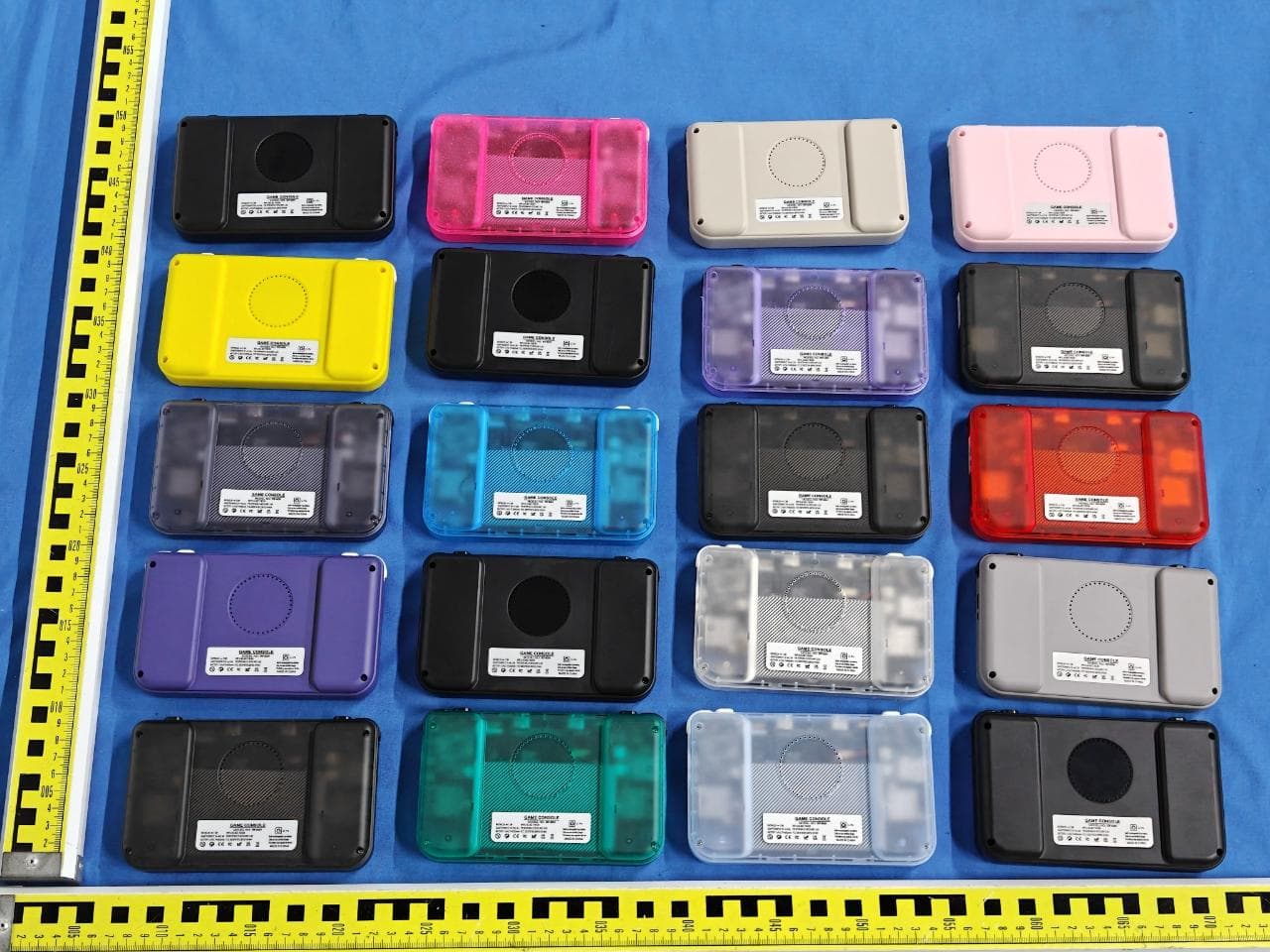 GAME CONSOLE - FCC ID 2BPSE-RF40H - Shenzhen Xi Fan Technology Co., Ltd.