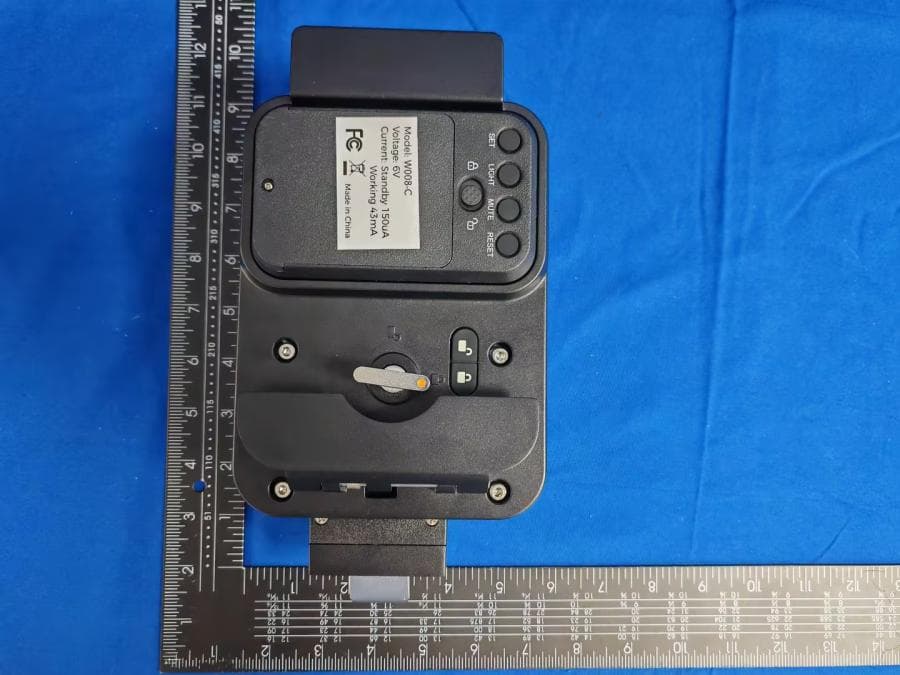 RV door lock - FCC ID 2BPTI-W008C - Dongguan Huaxun Plastic Technology Co., Ltd. (5)
