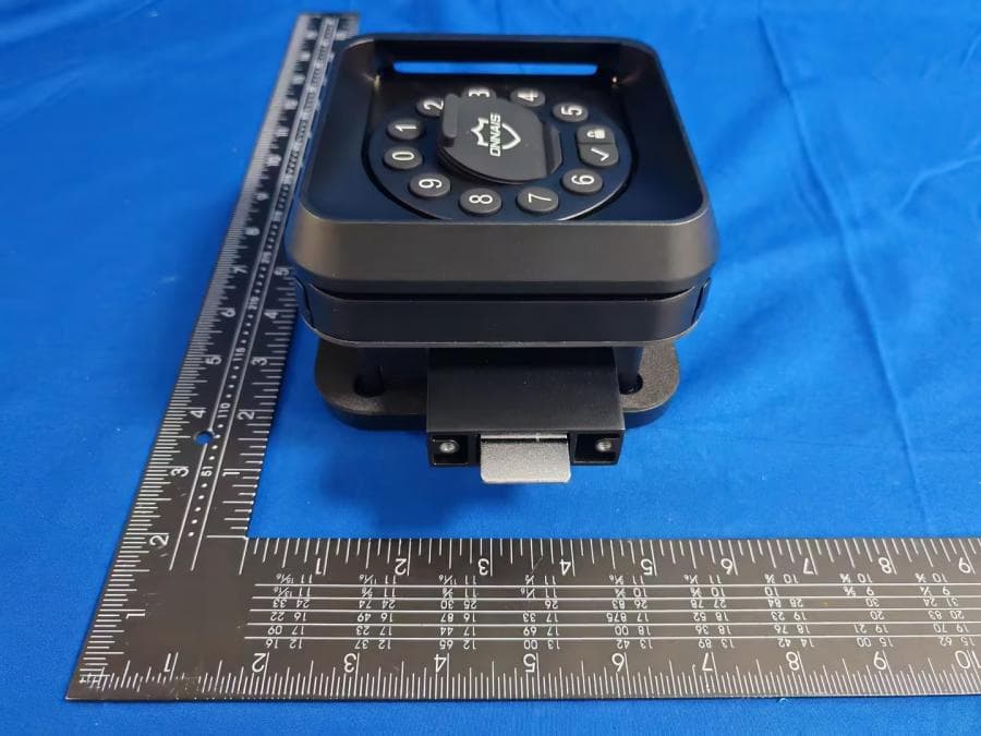 RV door lock - FCC ID 2BPTI-W008C - Dongguan Huaxun Plastic Technology Co., Ltd. (4)