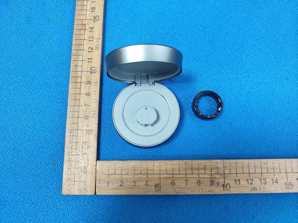 smart ring - FCC ID 2BPUV-TK60 - Dongguan Huikang Intelligent Technology Co., Ltd. (2)