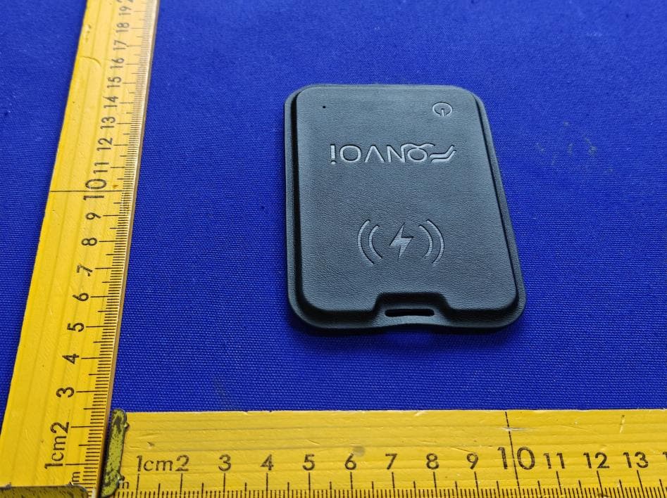 Find My & Find Hub Luggage Locator - FCC ID 2BPZX-FO01SBAG - Shenzhen Jintongtai Plastic Electronics Co., Ltd. (3)
