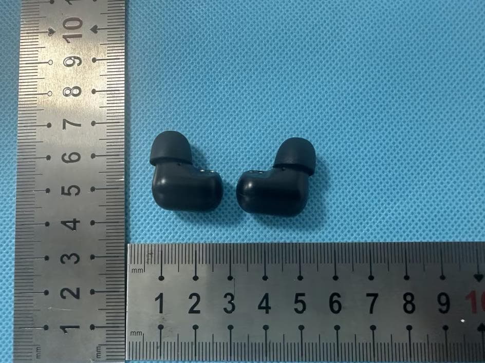 Wireless Magnetic Power Bank with Earbuds - FCC ID 2BQ6C-TW23 - ShenZhen Transtyle Electronics Co., Ltd (4)
