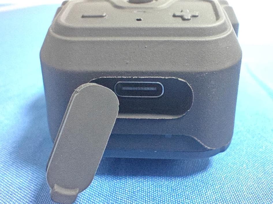 Wireless Speaker - FCC ID 2BQ6U-J19 - Dongguan Zichen Electronics Co., Ltd