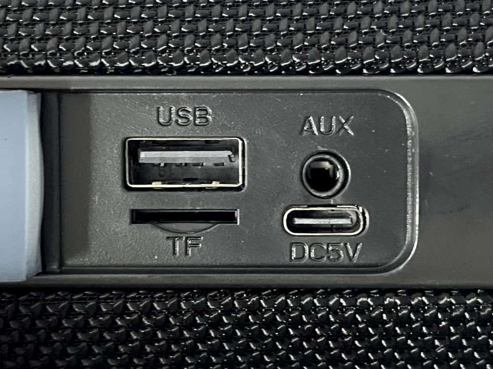 WIRELESS SPEAKER - FCC ID 2BQ6U-M17 - Dongguan Zichen Electronics Co., Ltd (4)