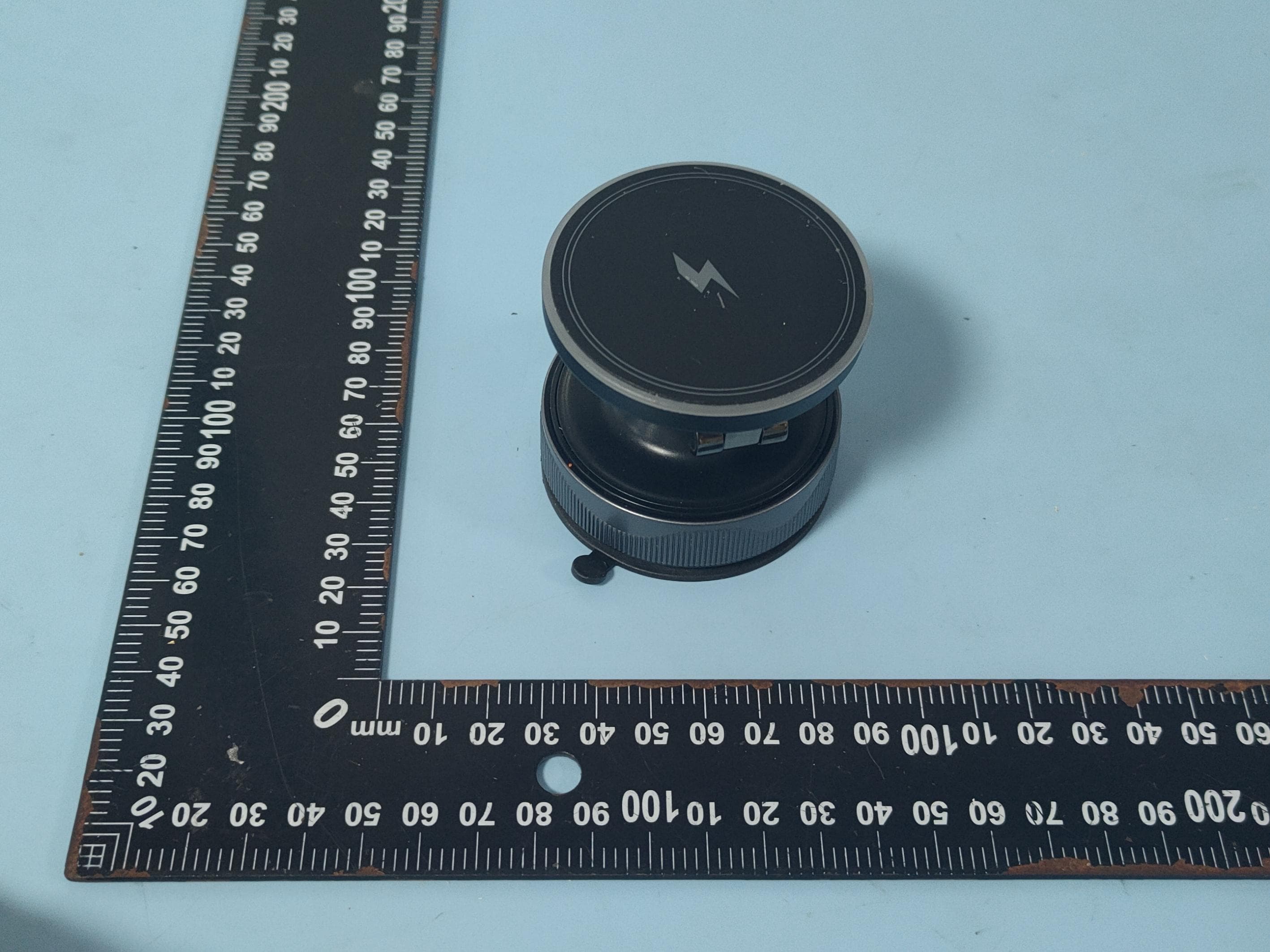 Phone Holder - FCC ID 2BQF3-X30 - Shenzhen Weiyi Technology Co., Ltd
