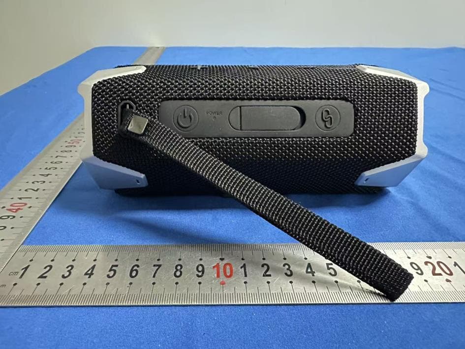 PORTABLE SPEAKER - FCC ID 2BQJW-BP202B - Shenzhen Jiadewei Technology Co., Ltd. (3)