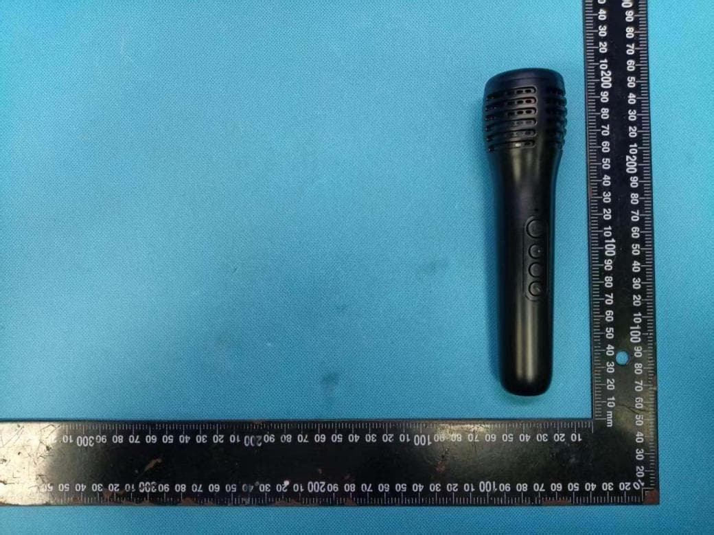 2.4G wireless microphone - FCC ID 2BQL6-G-H501 - XIAOHU TECHNOLOGY (DONGGUAN) CO., LTD. (2)