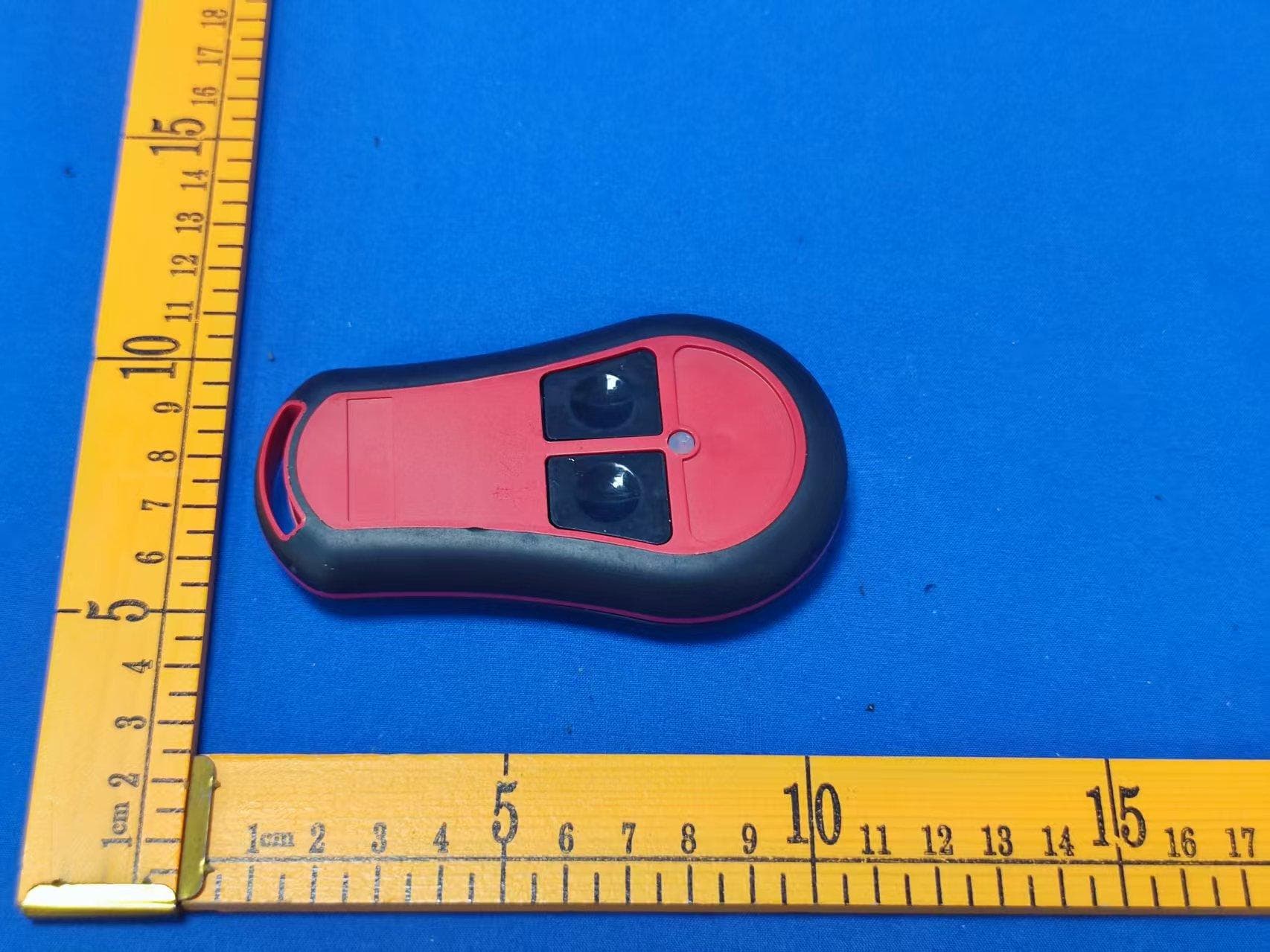Wireless winch remote control system for vehicle - FCC ID 2BQLG-CM-MRC - Chima Winch (Thailand) Co., Ltd. (4)