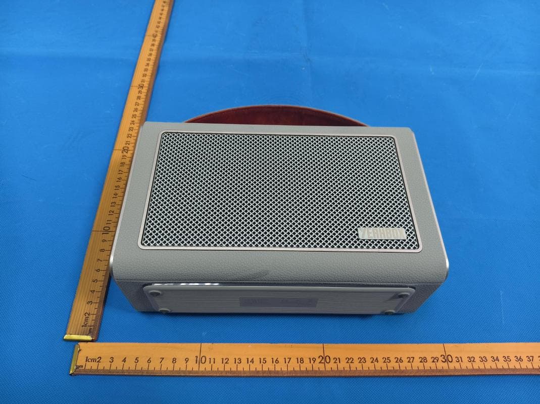 Portable Speaker - FCC ID 2BQMQ-STRRAO - Shenzhen Shang Lianhui Electronic Commerce Co, Ltd (2)