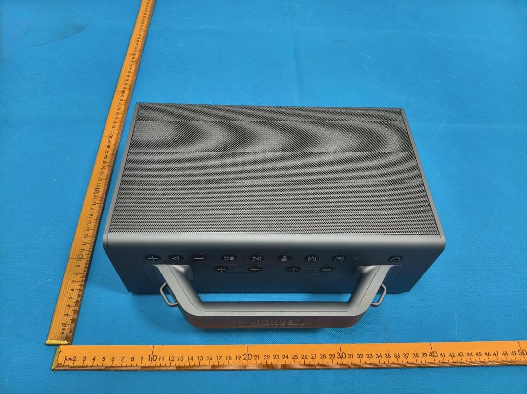 Party Speaker - FCC ID 2BQMQ-THUNDER - Shenzhen Shang Lianhui Electronic Commerce Co, Ltd (5)