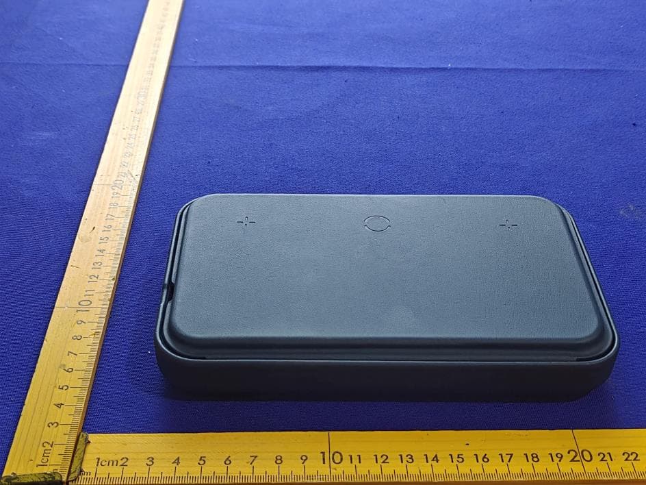 3in1wireless charge - FCC ID 2BQNL-F5401 - DONGGUAN COHESION LEATHER GOODS CO.LTD (5)