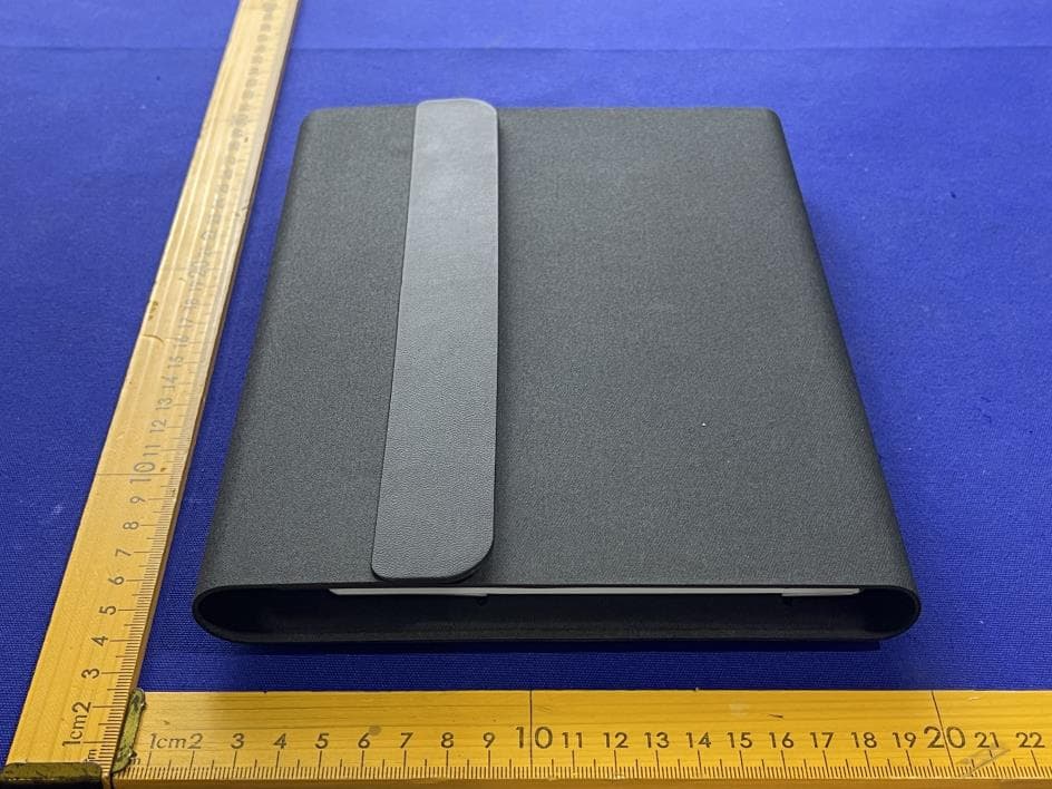 GRID 3-IN-1 MAGNETIC CHARGING STAND FOLDABLE - FCC ID 2BQNL-T151 - DONGGUAN COHESION LEATHER GOODS CO.LTD (4)