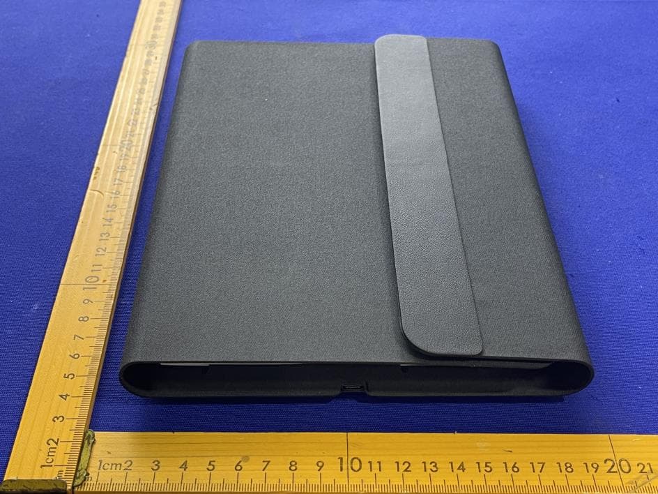 GRID 3-IN-1 MAGNETIC CHARGING STAND FOLDABLE - FCC ID 2BQNL-T151 - DONGGUAN COHESION LEATHER GOODS CO.LTD (3)