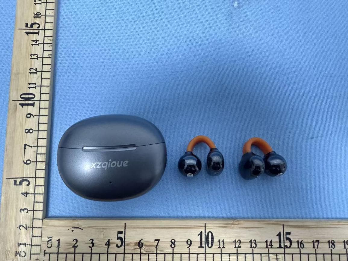 Lighting Earbuds - FCC ID 2BQSI-A9 - Yiwu Feilang Import and Export Co., Ltd. (5)