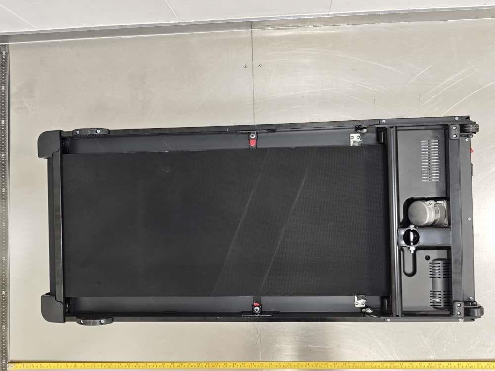 Auto Incline Walking Pad Treadmill - FCC ID 2BQTL-ROCKER-P - Hangzhou Yuling Technology Co., Ltd. (4)