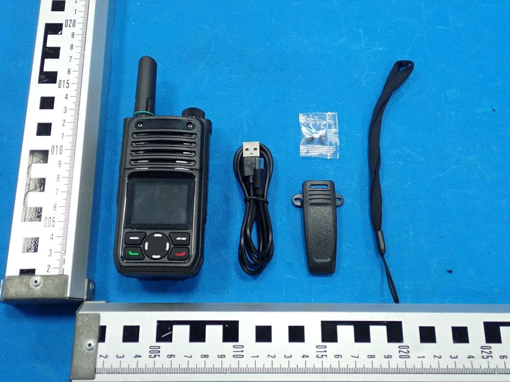 4G Poc Radio - FCC ID 2BQXTP300N - Quanzhou UNIKOO Electronic Technology Co., Ltd.