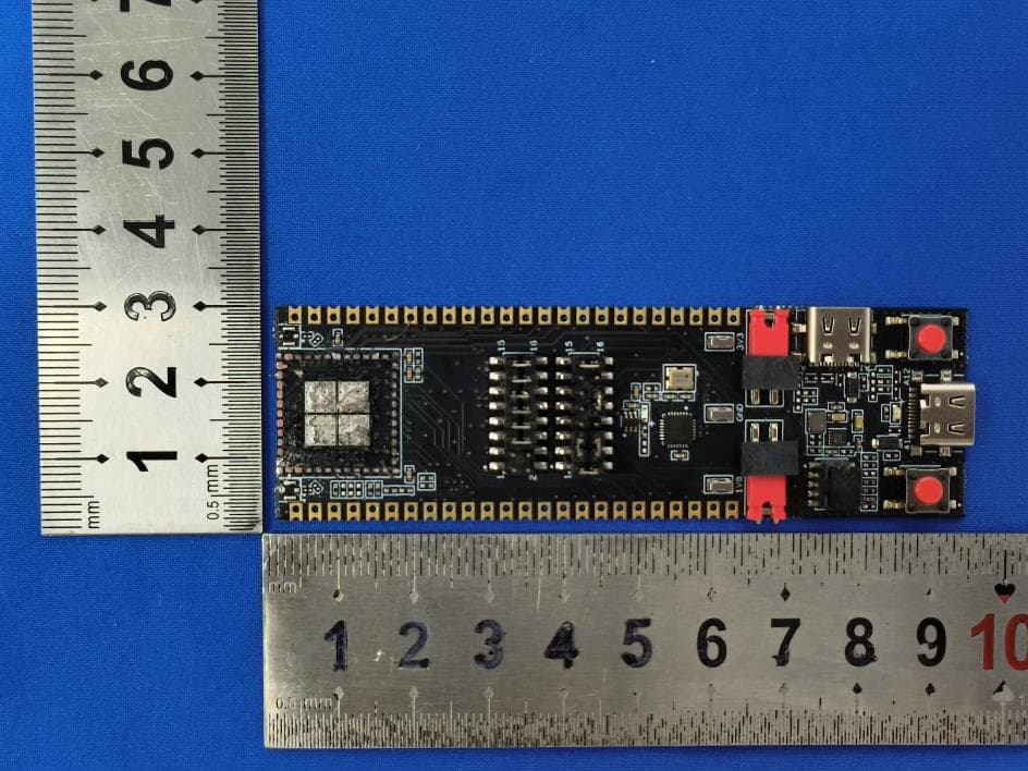 IoT Module - FCC ID 2BQY7-M7400 - METICOMM PTE. LTD. (5)