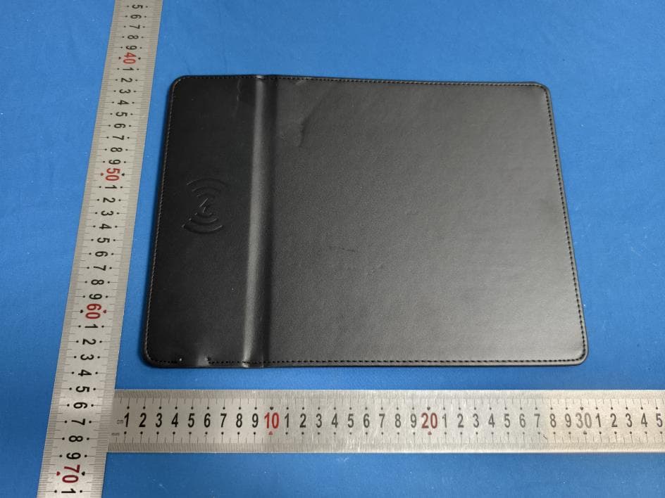 WIRELESS CHARGING MOUSE PAD - FCC ID 2BQZN-32253 - E-power limited