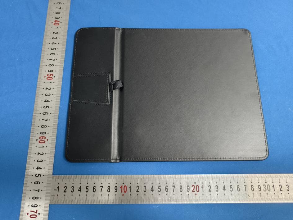 WIRELESS CHARGING MOUSE PAD - FCC ID 2BQZN-32253 - E-power limited (2)