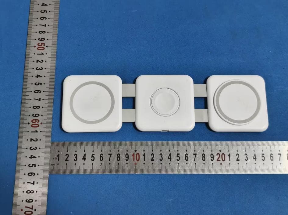 3-in-1 Power Fold 15W MagClick Wireless Charging Pads - FCC ID 2BQZN-AB0553 - E-power limited (2)