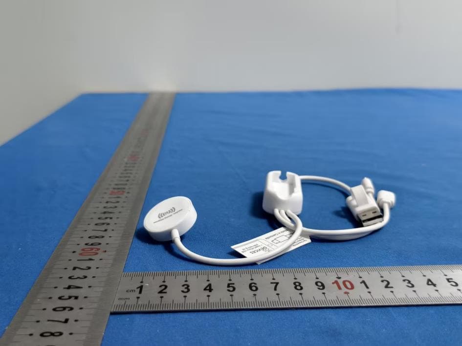 5-in-1 Charging Cable with Apple Watch Charger - FCC ID 2BQZN-AG0616-B - E-power limited (4)