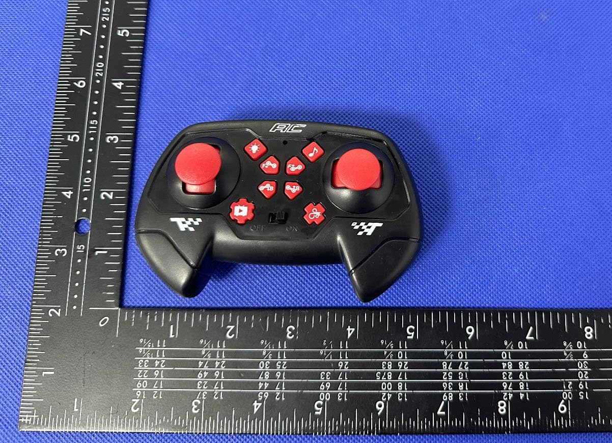 Remote control car toy - FCC ID 2BQZP-HBD88-P85A - Hongbaoda Science and Education Culture Co., Ltd., Chenghai Dist., Shantou City