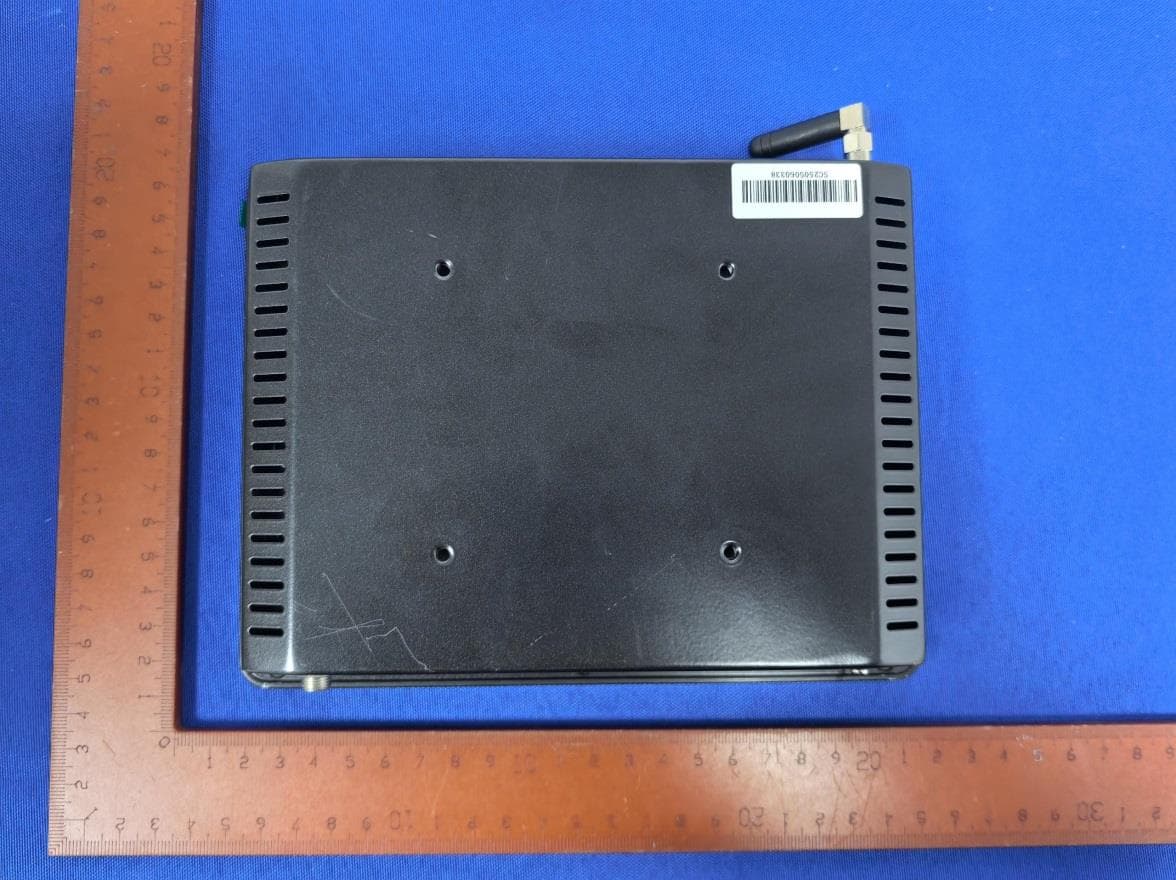 Android All-in-one Panel PC - FCC ID 2BR3X-TPC070-A410 - Shenzhen Touch Think Intelligence Co.,Ltd. (3)