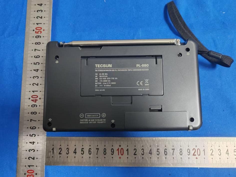 RADIO - FCC ID 2BR4H-PL880 - Kaito Electronics, Inc. (3)