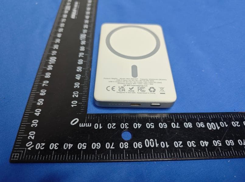 Magnetic Power Bank - FCC ID 2BR4Z-100HWT - US BNY International LLC (2)