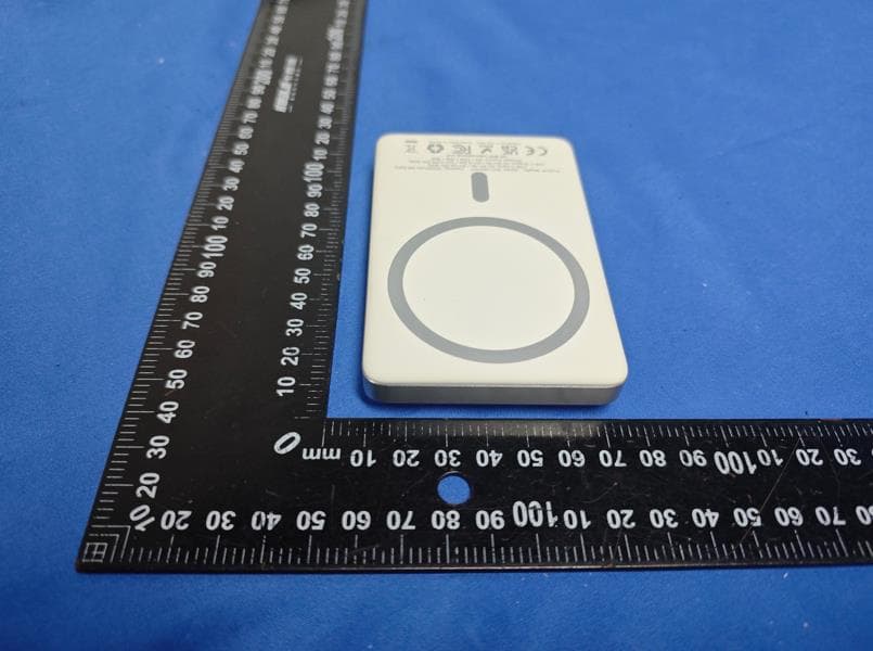 Magnetic Power Bank - FCC ID 2BR4Z-100HWT - US BNY International LLC (5)