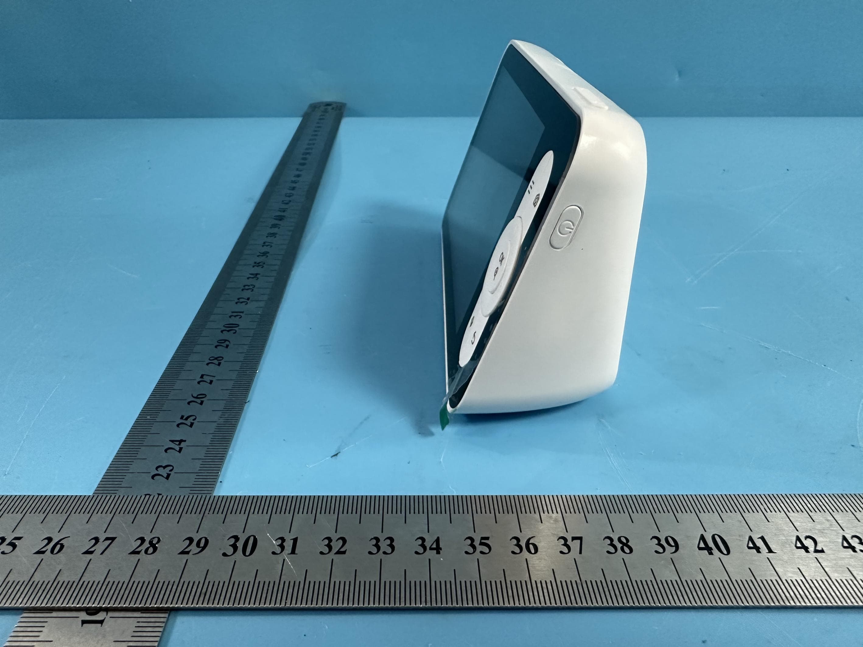 Baby Monitor - FCC ID 2BR5G-BBM1XM - Shenzhen Lukhug Intelligence Co., Ltd (4)