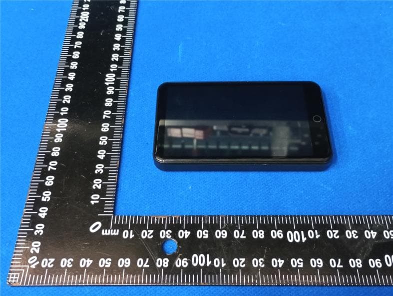 Digital Player - FCC ID 2BR75M303PRO - Shenzhen Yunchuang Century Technology Co., Ltd. (2)