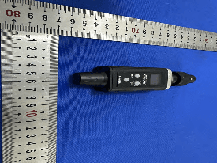 Wireless Microphone System - FCC ID 2BR96-MW-6 - Yiwu Lietan Import and Export Co., Ltd (4)