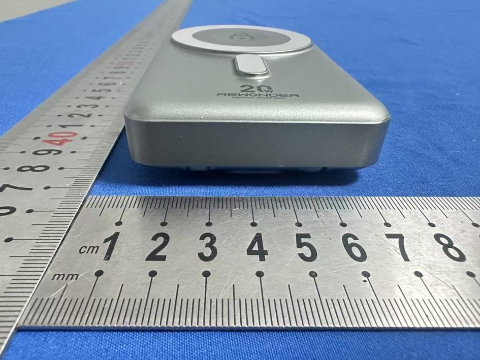 REWONDER Magnetic 7.5W Wireless Power Bank with Built-in Foldable Stand, 10000mAh - FCC ID 2BR9D-CX2 - Shenzhen REMAX Tech. Co., L.T.D (2)