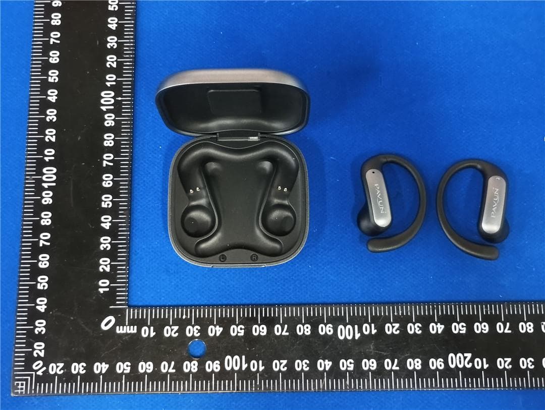 TWS Wireless earphone - FCC ID 2BRD9-M142 - YUEHANG INDUSTRIAL LIMITED