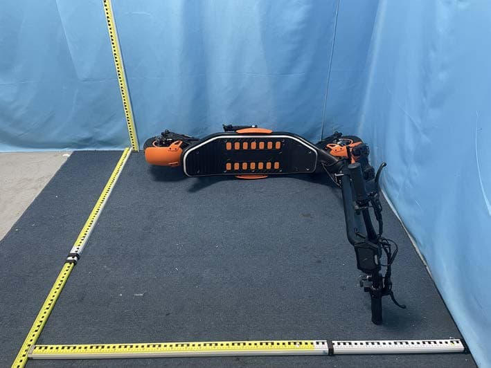Electric Scooter - FCC ID 2BRDJ-E7PRO - Shenzhen Tofun Technology Co., Ltd (2)