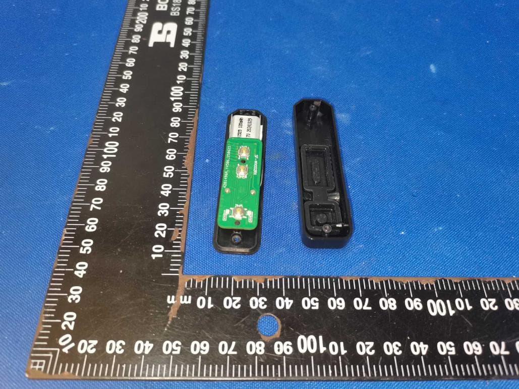 Rechargeable Flashlight with Wireless Programmable Remote - FCC ID 2BRE2-29186 - Promier Products Inc (4)