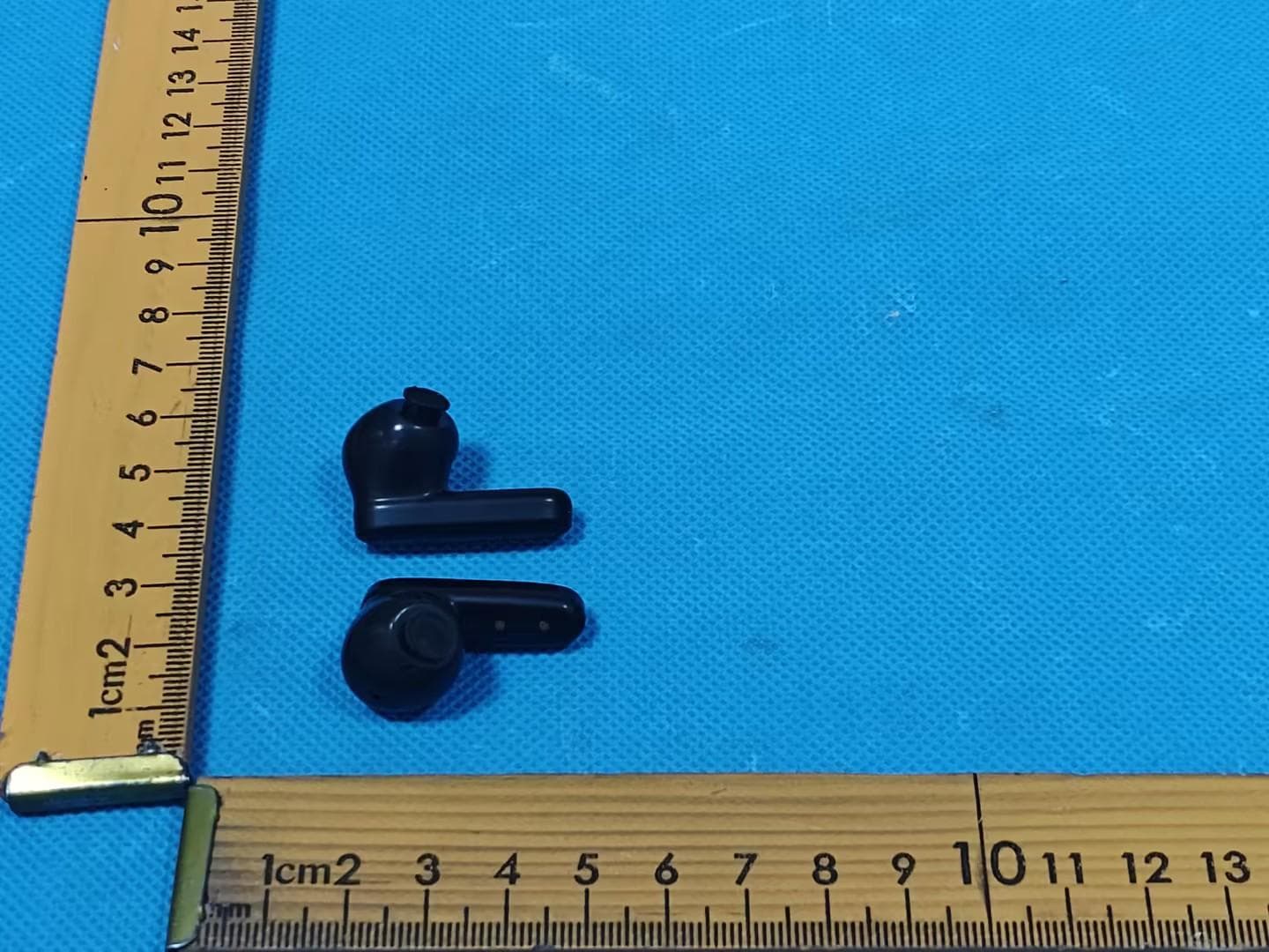 FUNLOGY Earbuds SE - FCC ID 2BRG4-FLU01 - FUNLOGY Inc. (3)