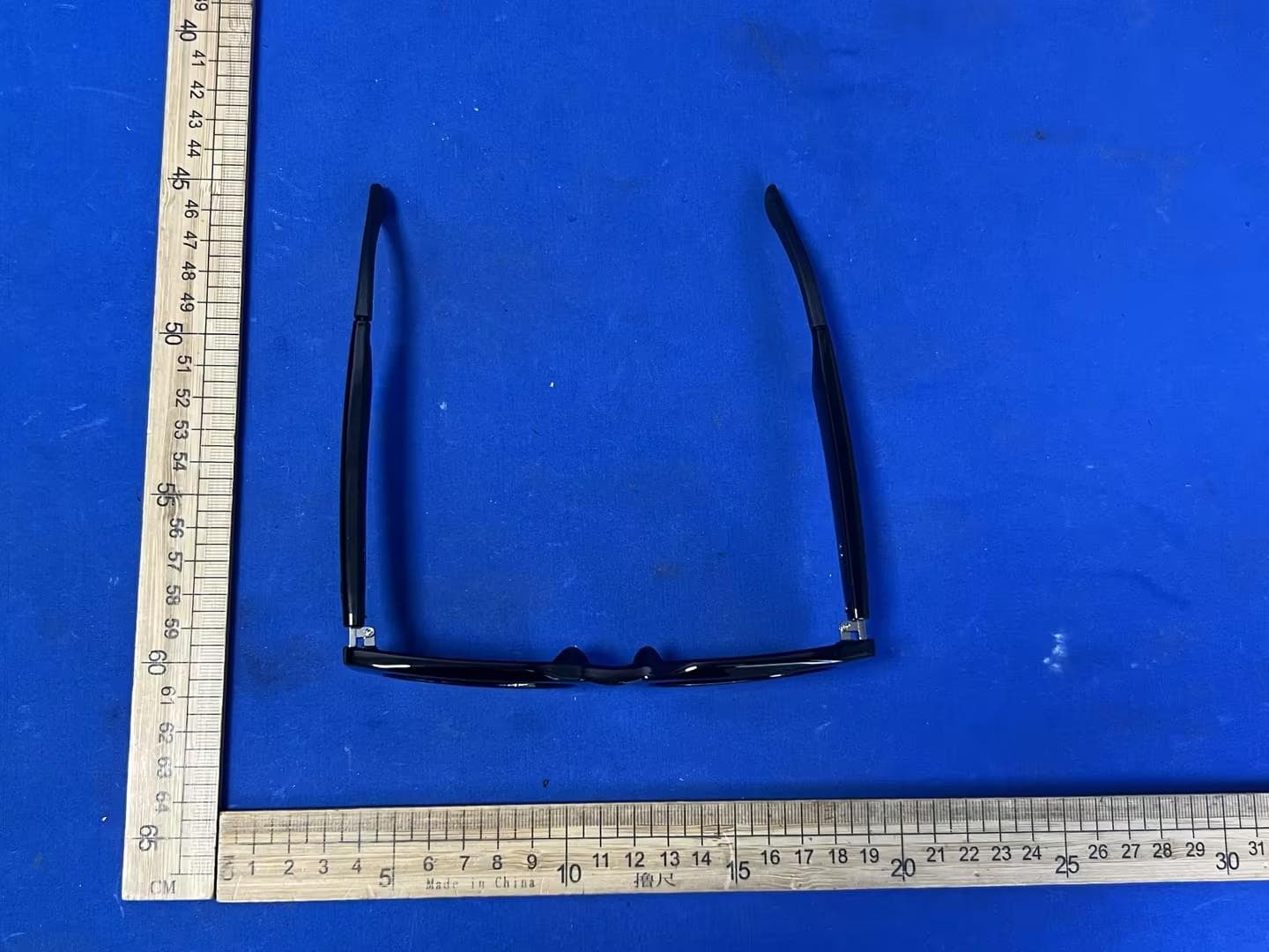Szsmartglasses - FCC ID 2BRGE-W01 - Deep Intelligence Technology (Wenzhou) Co., Ltd. (3)