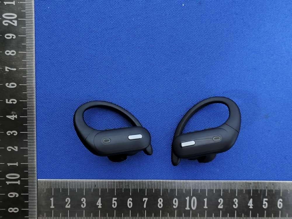 Wireless Sport Earphone - FCC ID 2BRLM-X19 - DongGuan HeZhong Acoustics Technology Co.,Ltd (2)