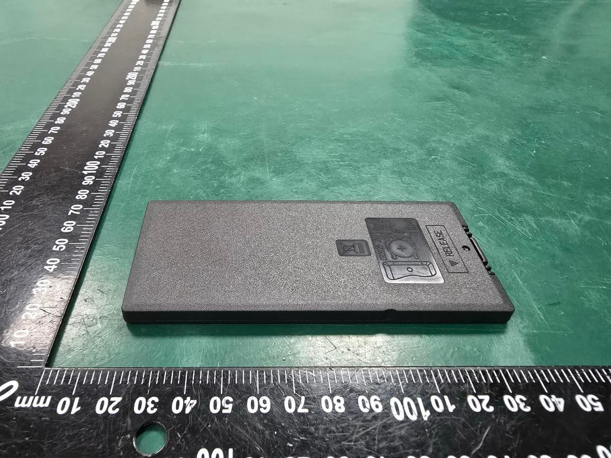 Wireless remote control - FCC ID 2BRMMTTC-DC3V-2508 - TECHNOMATE (CAMBODIA) TECHNOLOGY CO., LTD. (3)