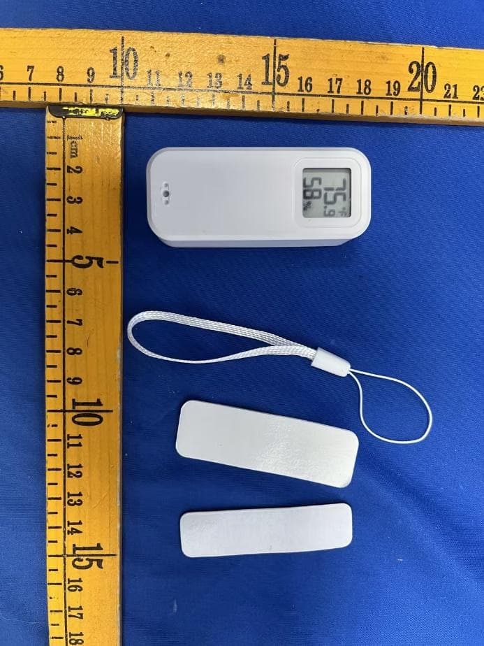 WiFi Temp & Humidity Sensor - FCC ID 2BRMO-26TH13 - Fuzhou Smartwell Electronics Technology Co., Ltd