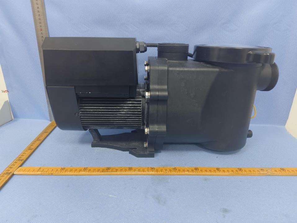 Inverter Pool Pump - FCC ID 2BRMV-DE28DV-1 - AQUAGEM TECHNOLOGY LIMITED (2)